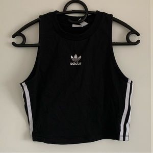 Adidas Cropped Top